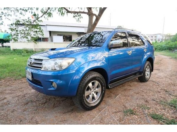 Toyota Fortuner 3.0V A/T ปี2008 รูปที่ 0